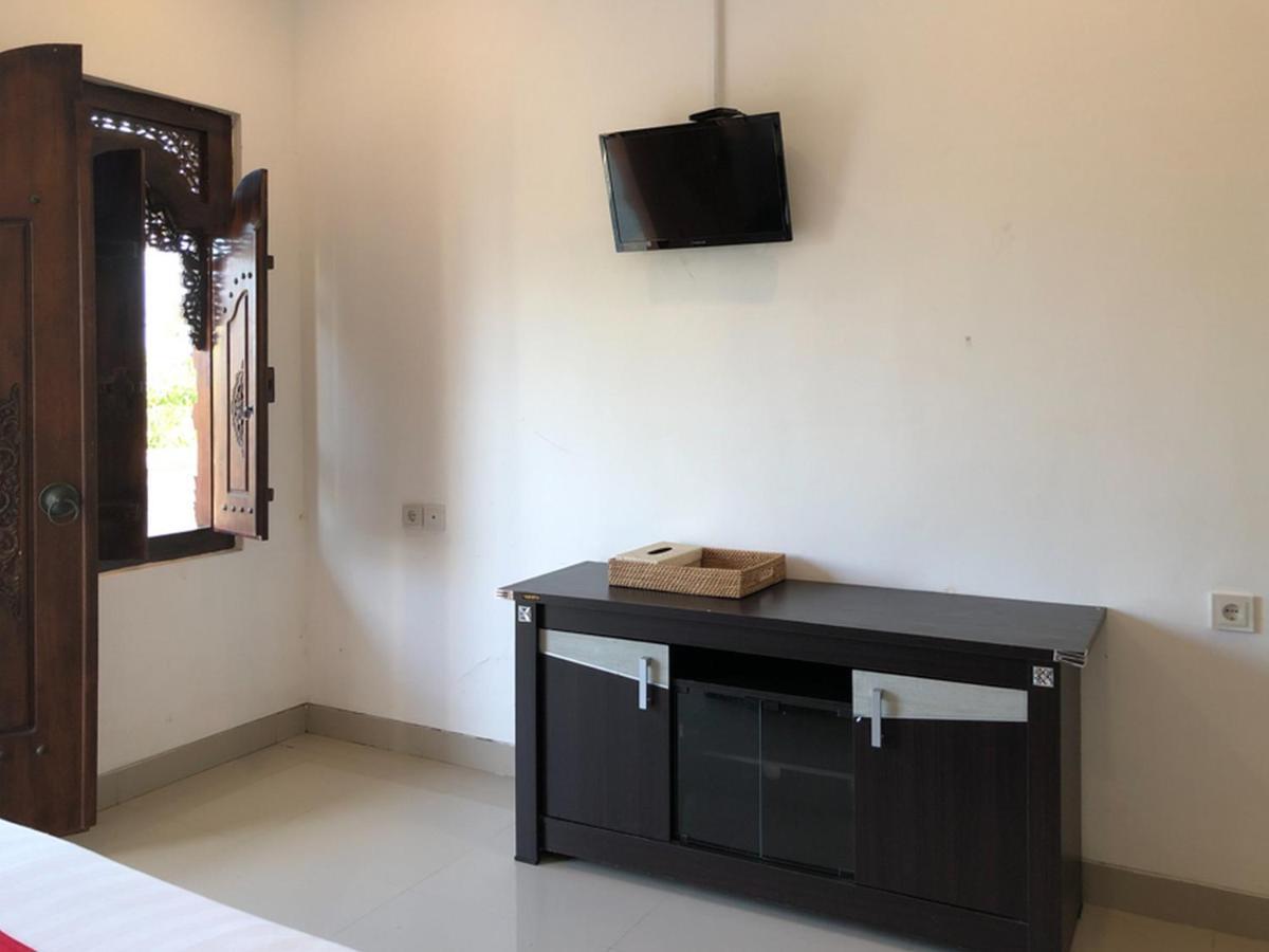 Reddoorz Plus Near Dreamland Beach Hotel Jimbaran  Ngoại thất bức ảnh