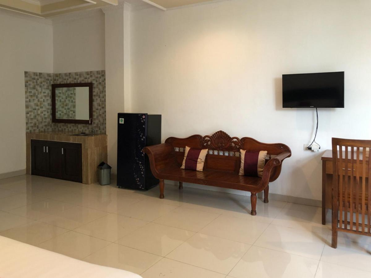 Reddoorz Plus Near Dreamland Beach Hotel Jimbaran  Ngoại thất bức ảnh