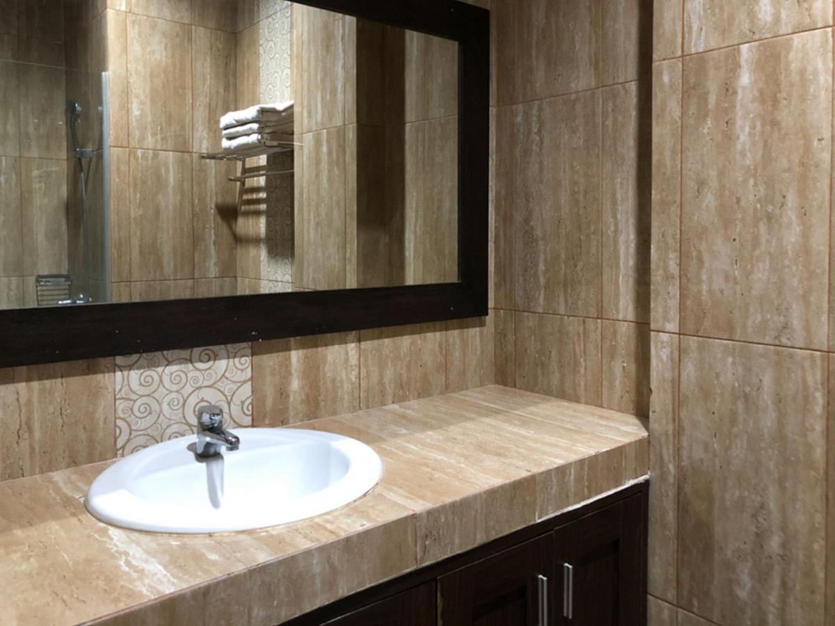 Reddoorz Plus Near Dreamland Beach Jimbaran  Ngoại thất bức ảnh